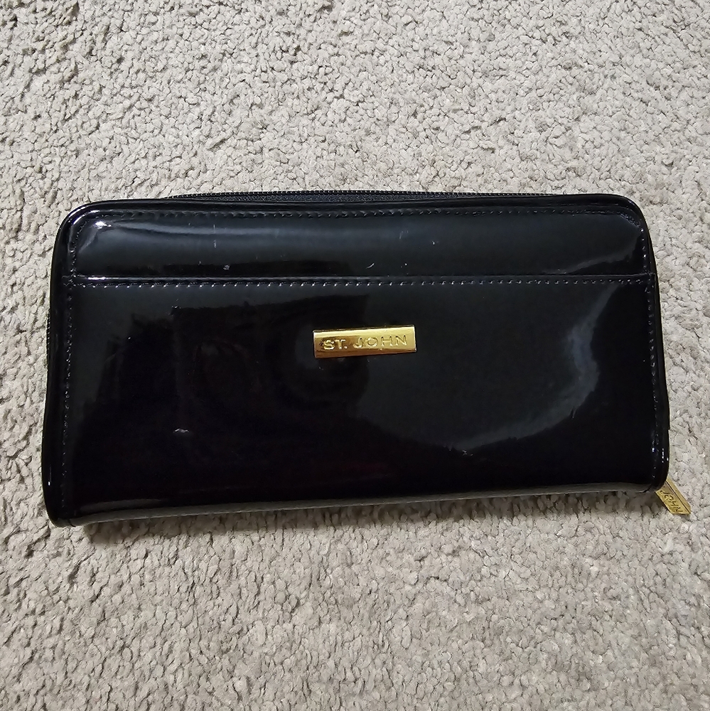 St. John Wallet
